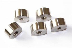 熱噴涂廠家的耐熱和抗高溫養(yǎng)護(hù)涂層介紹是怎么的？？？